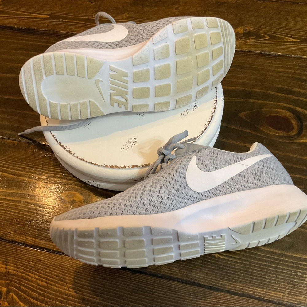 Nike Gray Sneakers, Gently worn. - Picture 6 of 8